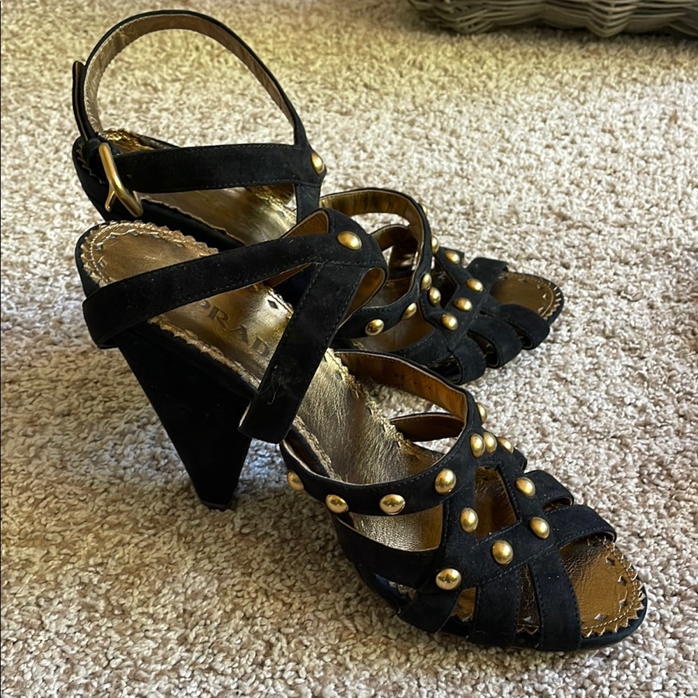 Prada Black and Gold Heels with Metallic Accents - Picture 2 of 4